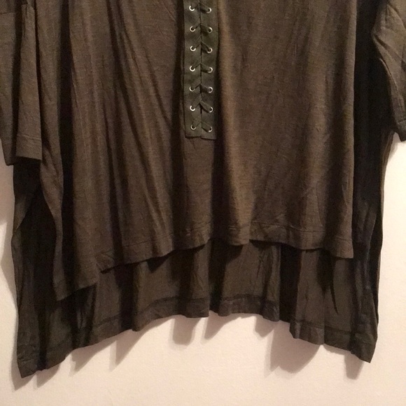 Emma & Sam fashion top - Picture 5 of 6